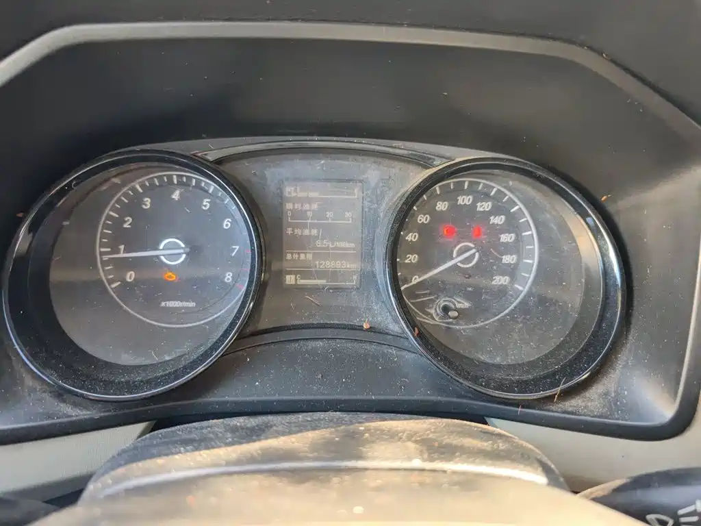 Wuling Hongguang PLUS — миниатюра 7