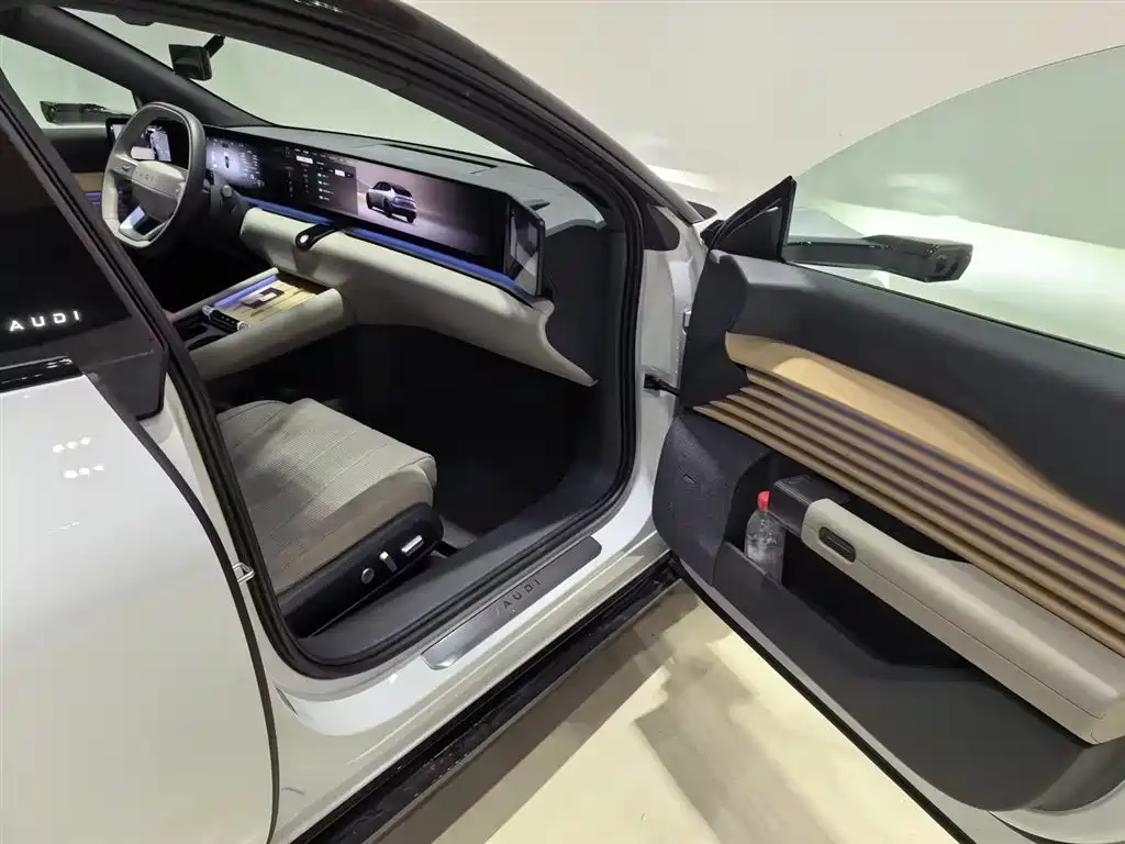 Ауди Ауди. Audi E5 Sportback — миниатюра 19