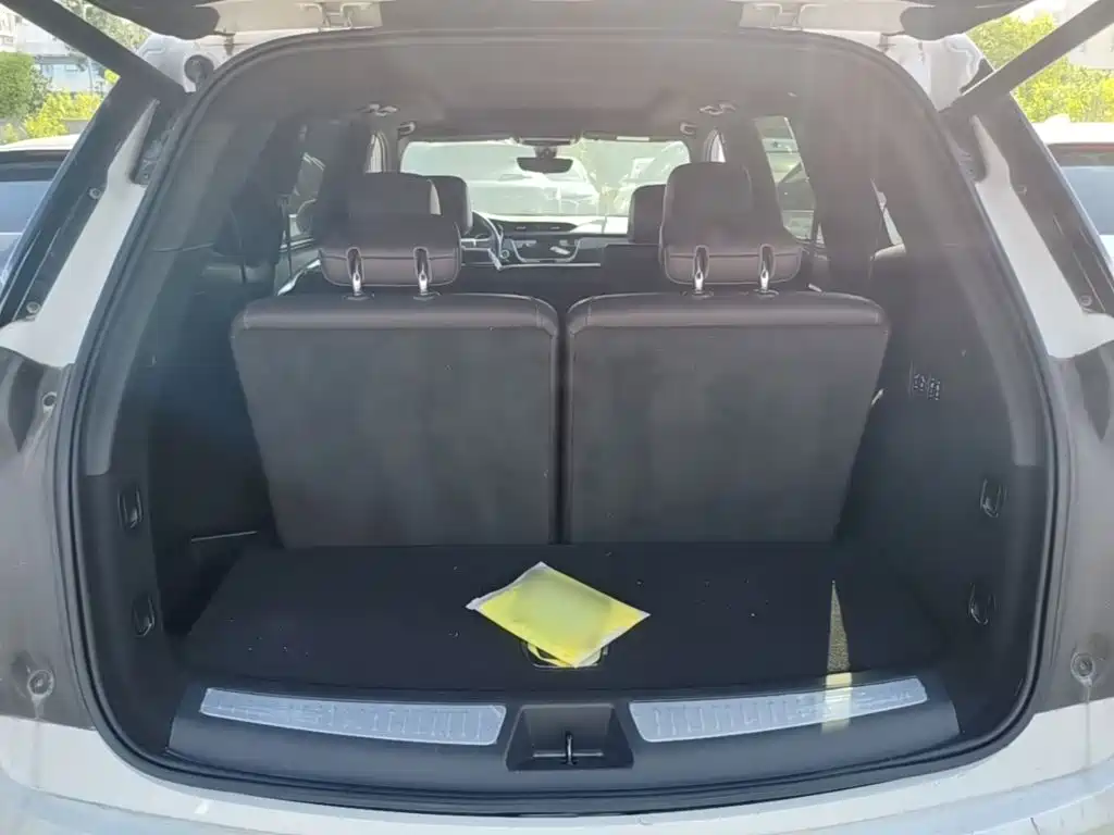 Cadillac XT6 — миниатюра 19