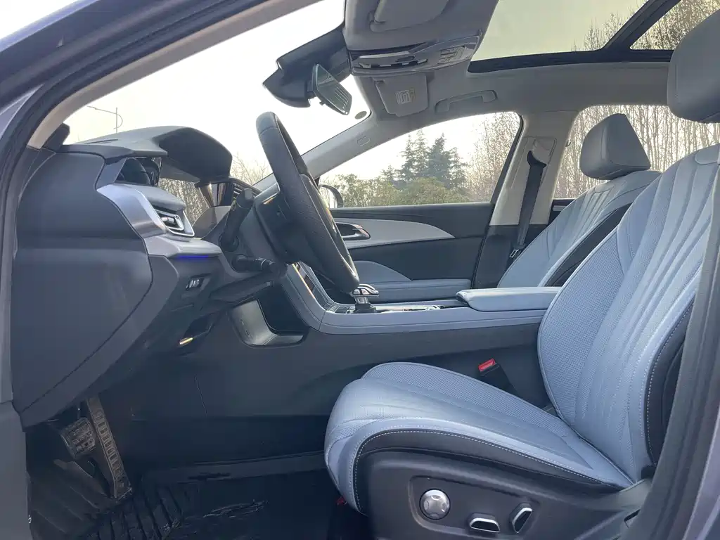 Hongqi HONGQI H5 PHEV