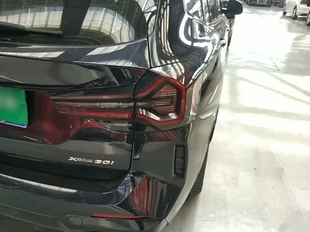 BMW X3 — миниатюра 8