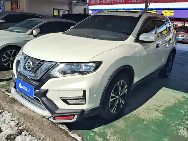 NISSAN QIJUN