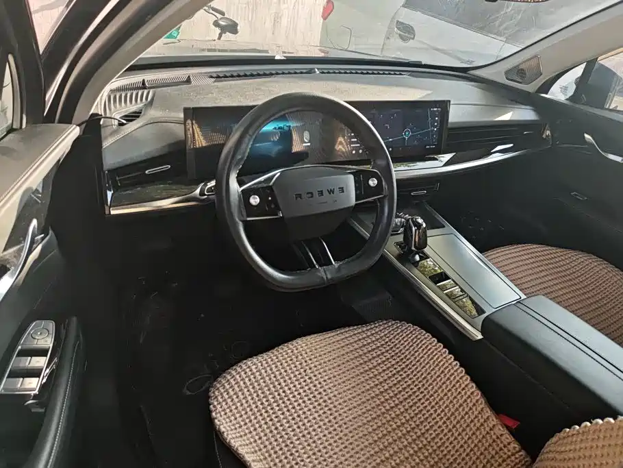 Roewe RX5 MAX — миниатюра 12
