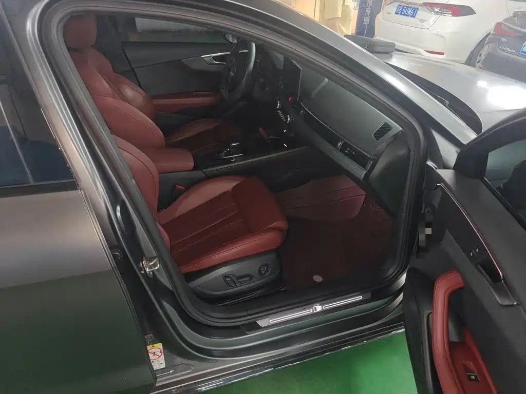 Audi A4L — миниатюра 19