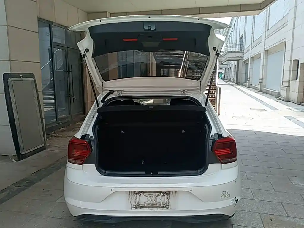 Volkswagen Polo — миниатюра 19