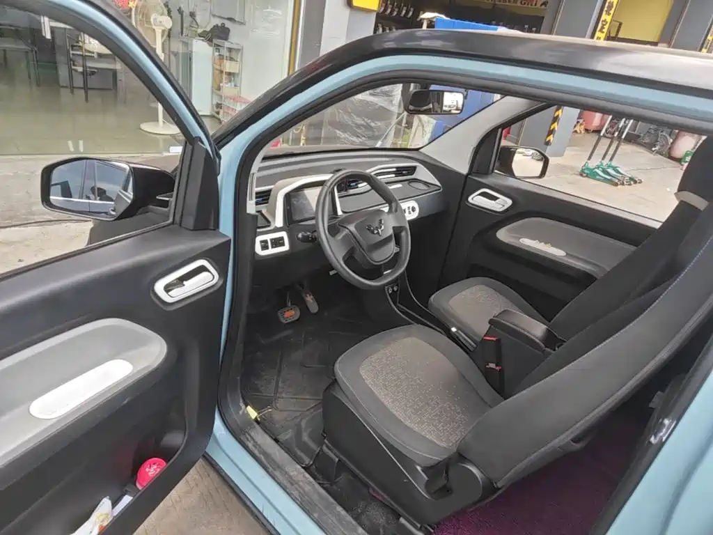Wuling MINIEV — миниатюра 16