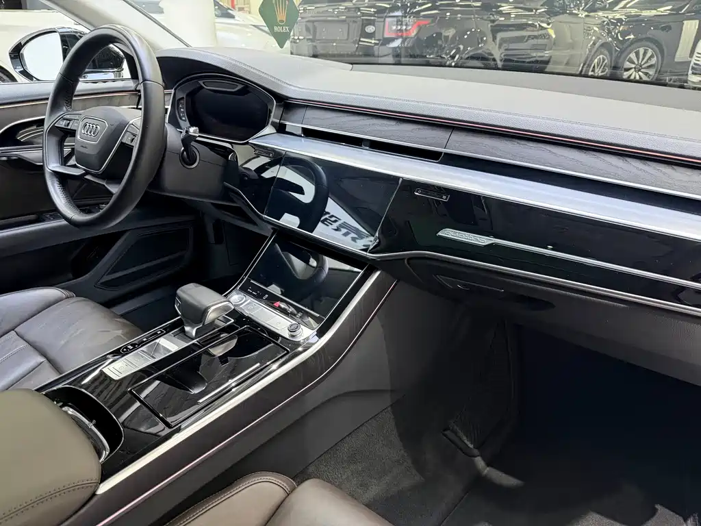 Audi A8 — миниатюра 9