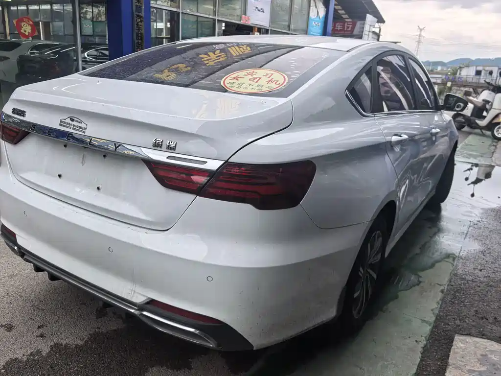 Geely Binrui — миниатюра 11