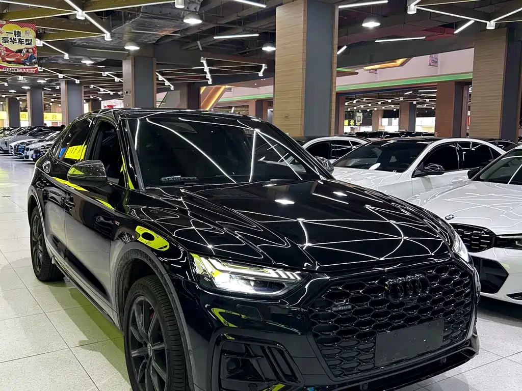 Audi Q5L Sportback — миниатюра 2