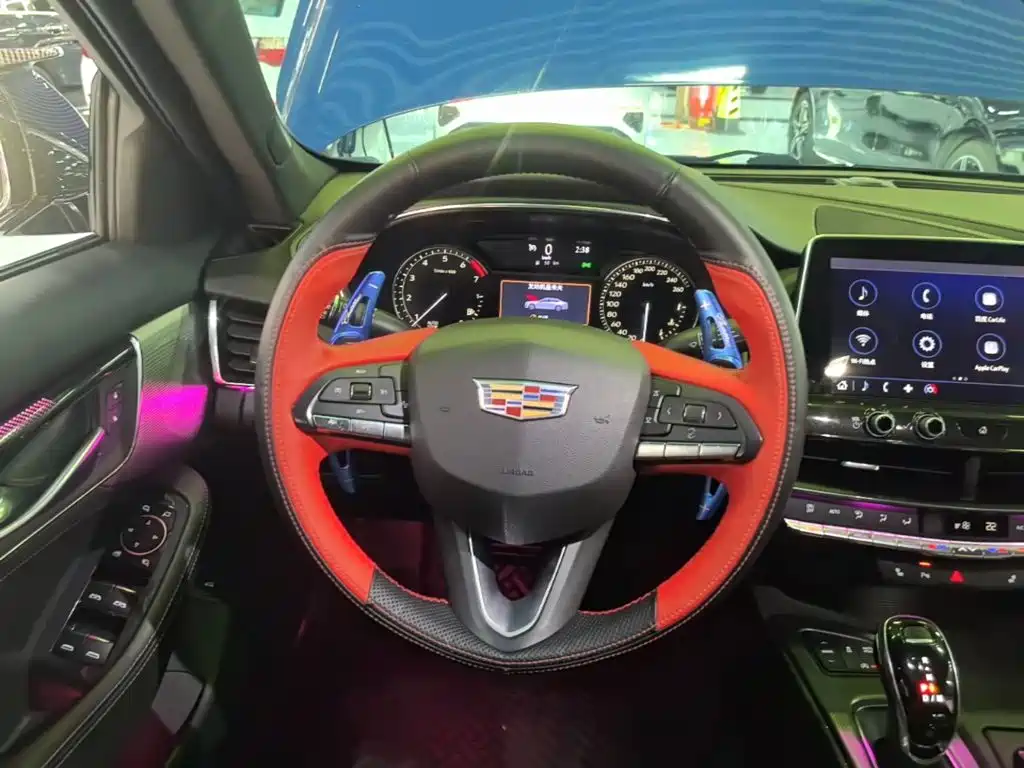 Cadillac CT5 — миниатюра 11