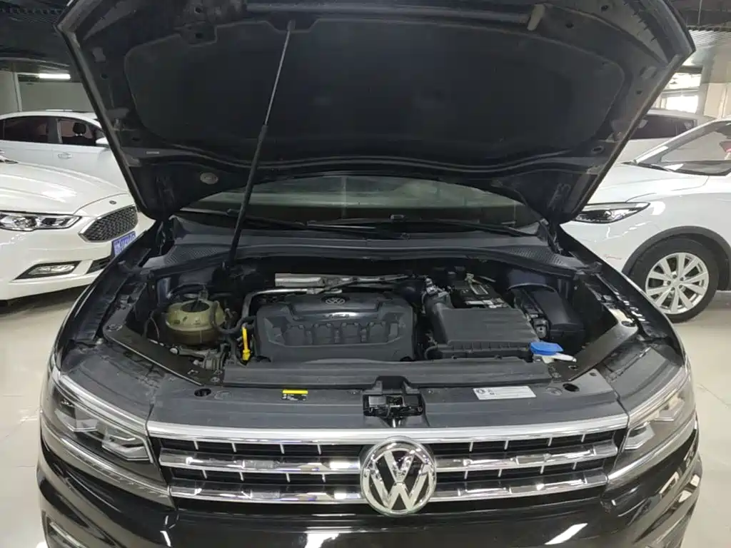 Volkswagen Tiguan L — миниатюра 20
