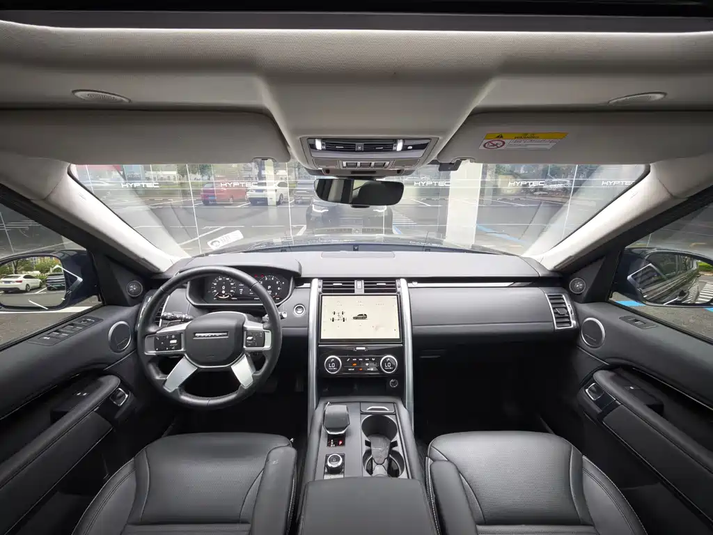 Land Rover Discovery 2024 360PS S