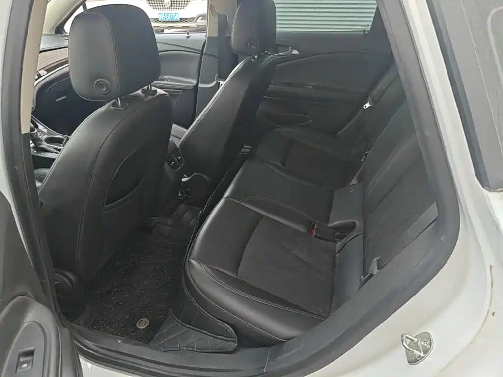 Buick Verano — миниатюра 17