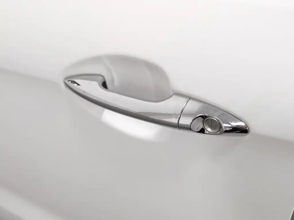 Kia K2 — миниатюра 18