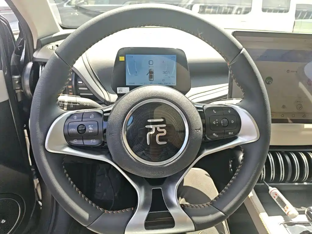 BYD Yuan Plus — миниатюра 11