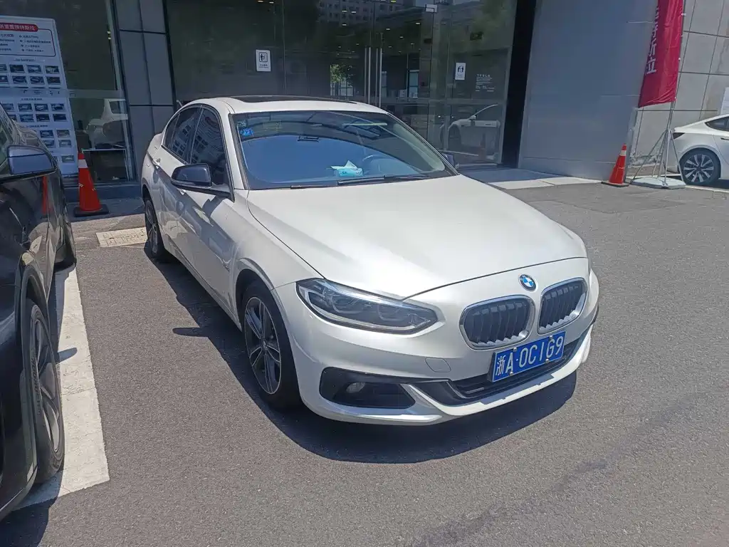 BMW 1 Series 1 2017 118i Sport