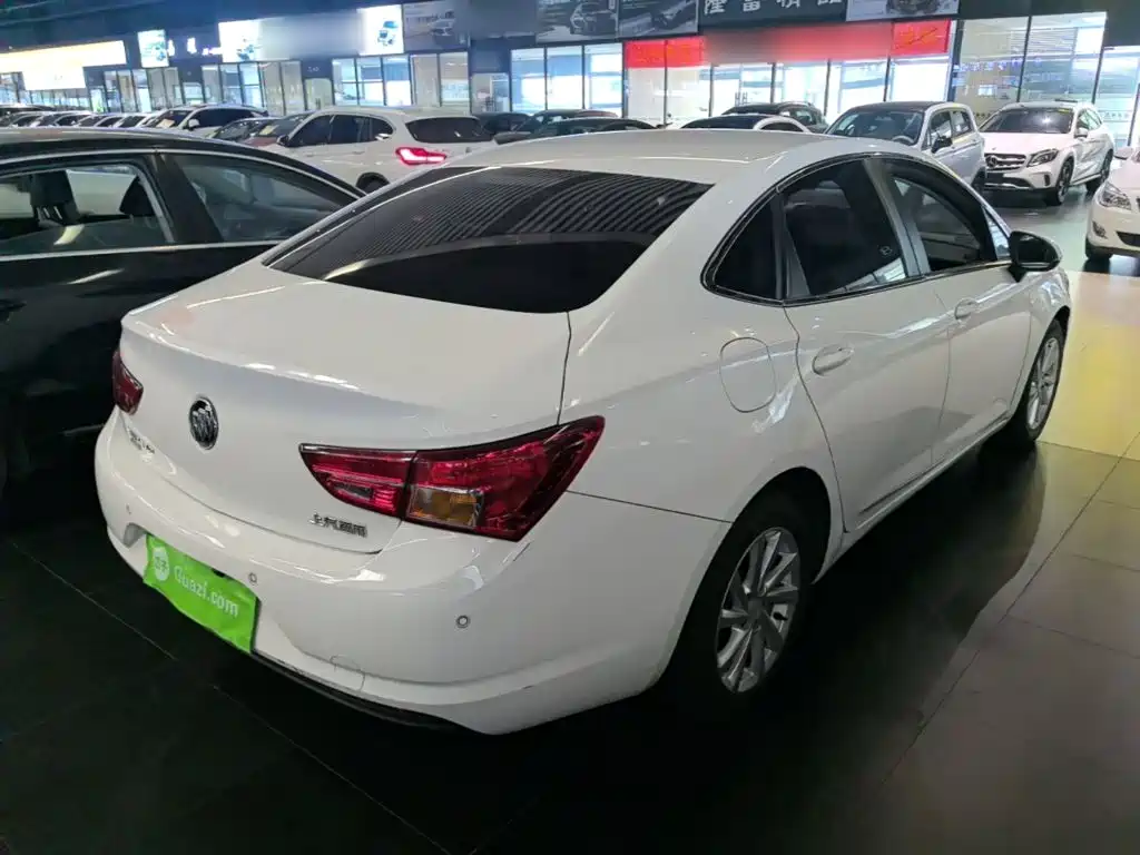 Buick Verano — миниатюра 7