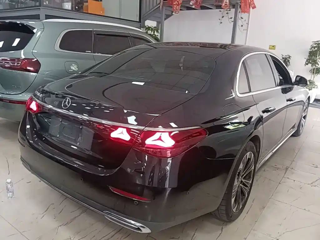 Mercedes-Benz E-Class New Energy — миниатюра 7