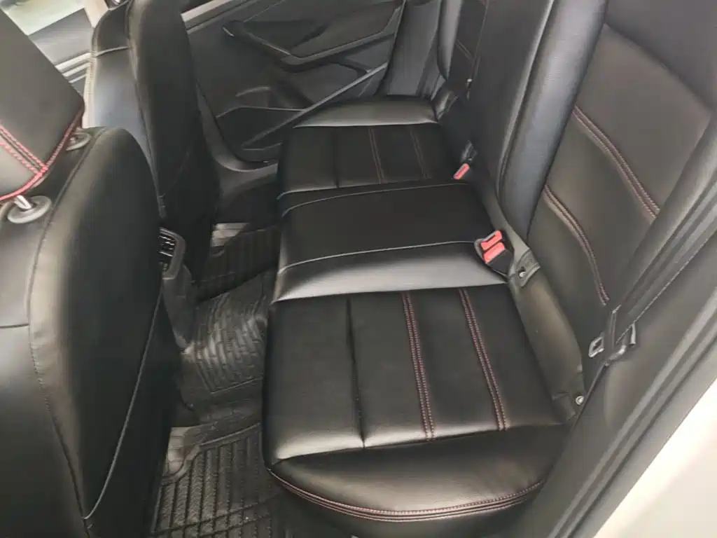 Volkswagen Lavida — миниатюра 17