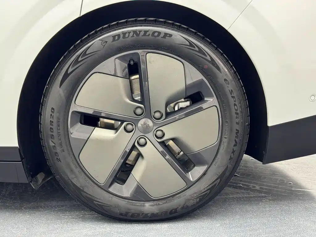 Li Auto Li i6 — миниатюра 18