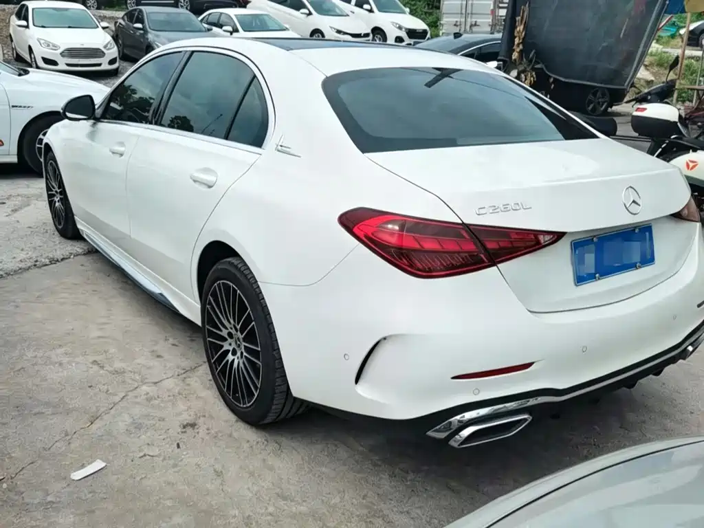 Mercedes-Benz C-Class — миниатюра 5