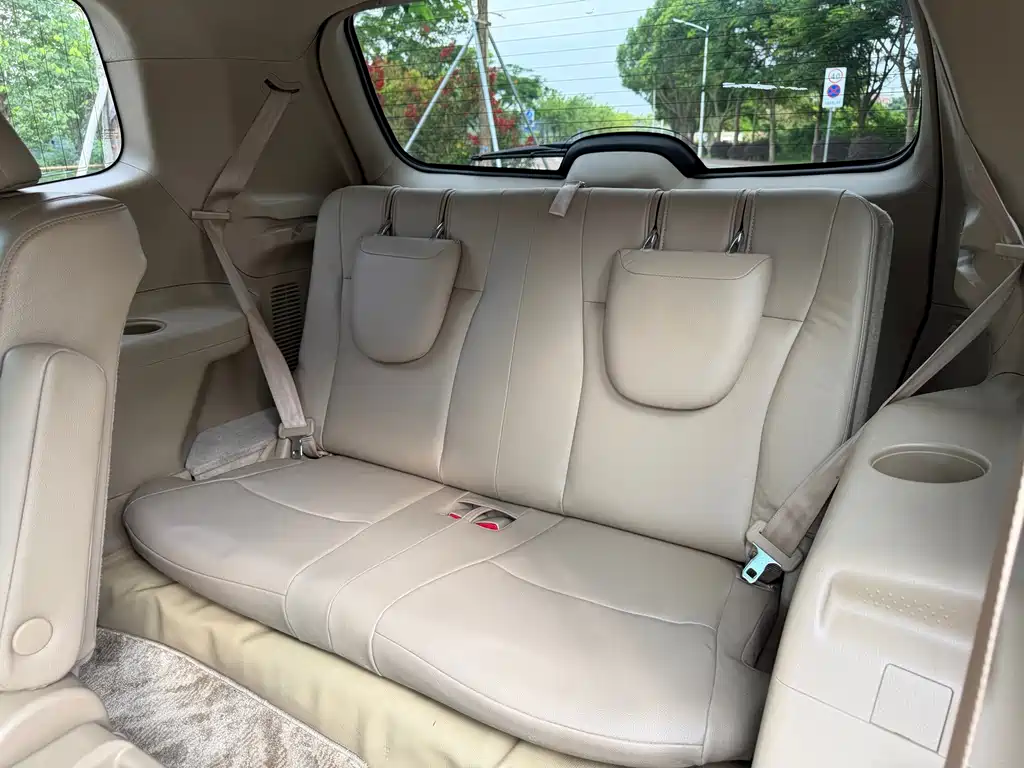 Toyota Highlander — миниатюра 7
