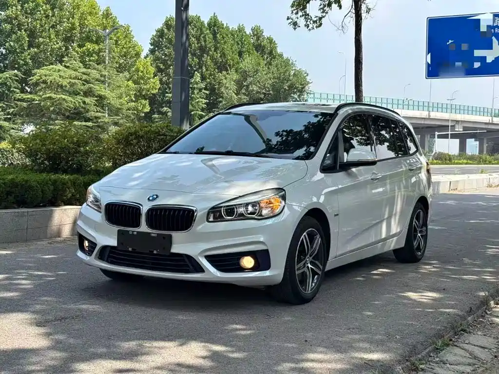 BMW 2 Series Gran Tourer — миниатюра 2