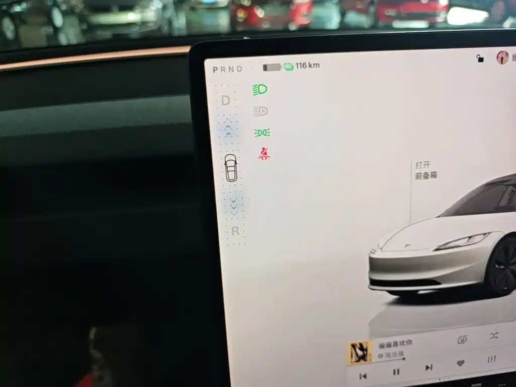 Tesla Model 3 — миниатюра 14