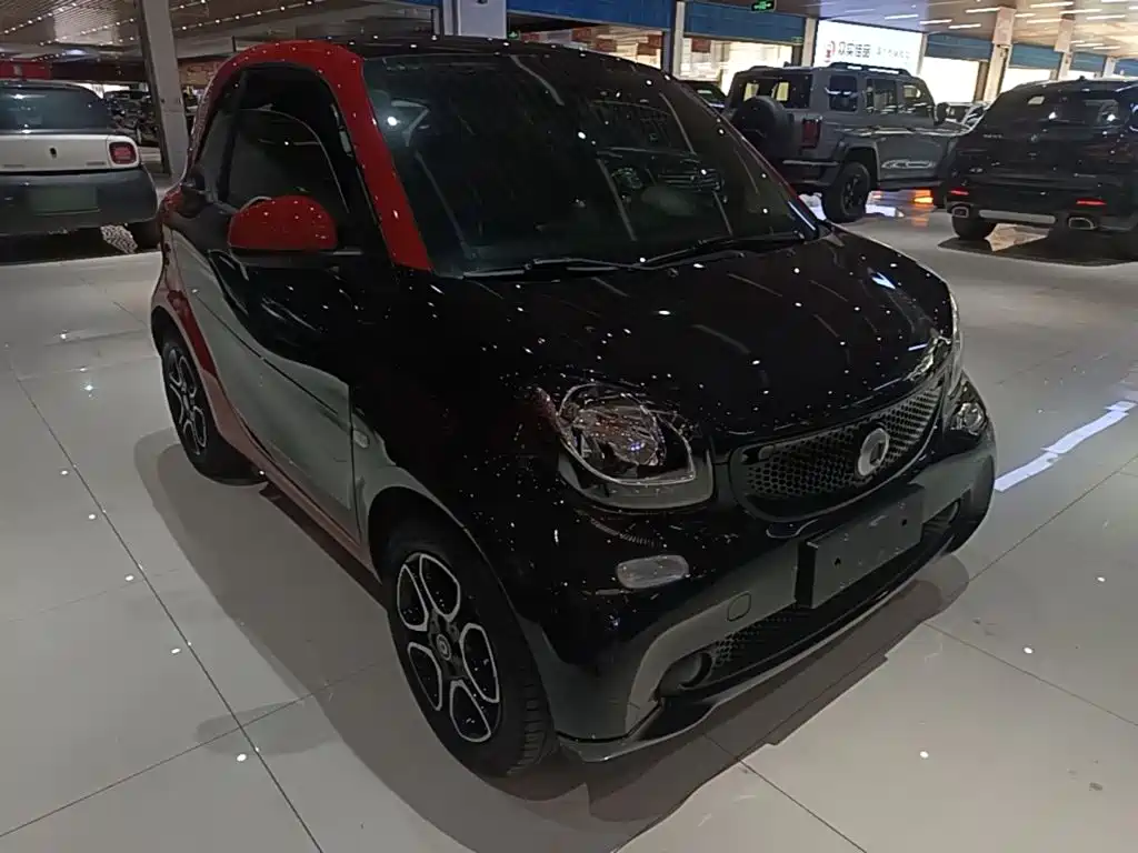 smart Smart Fortwo — миниатюра 4