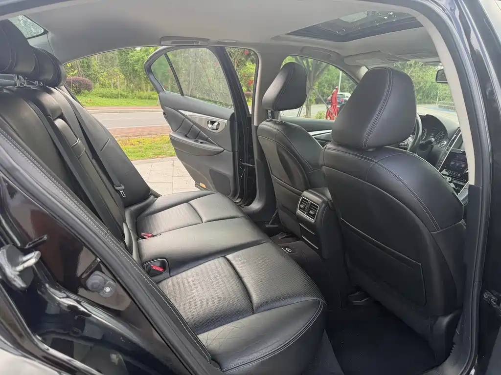 Infiniti Q50L — миниатюра 8