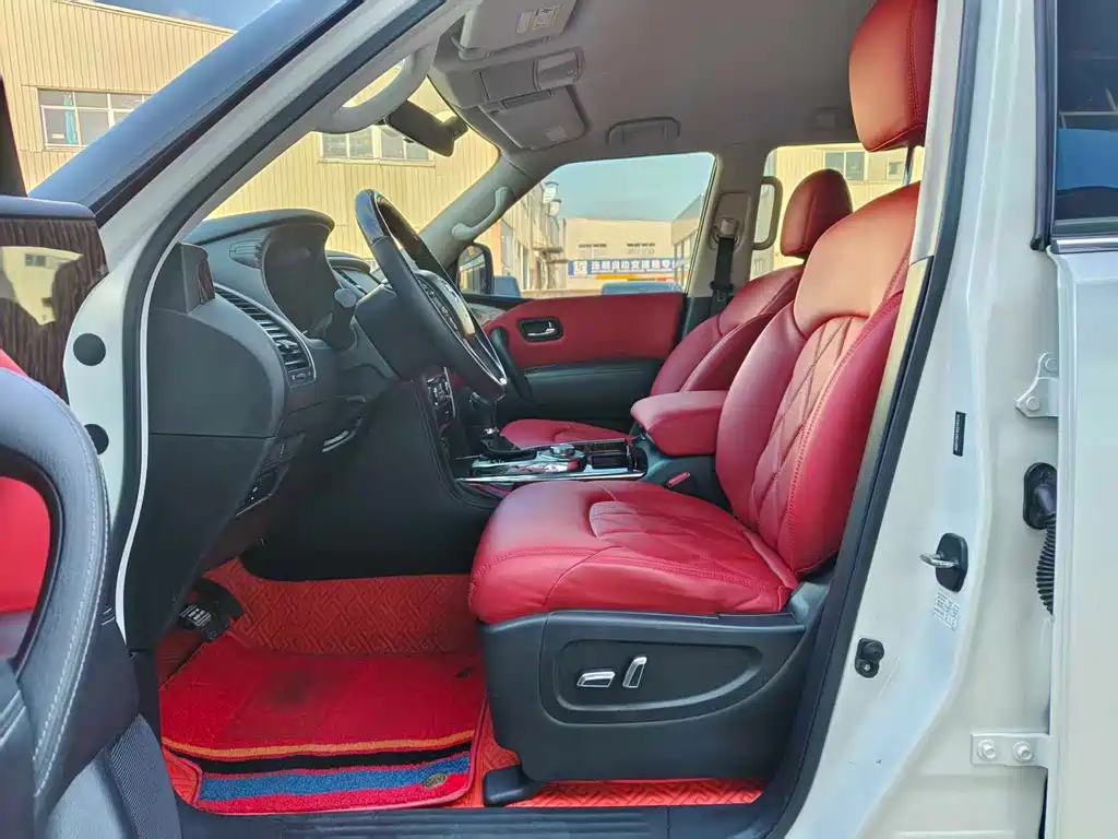 Nissan Patrol — миниатюра 4