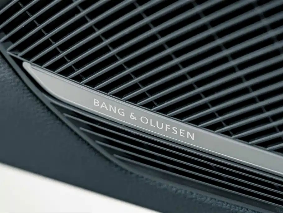 Audi A4L — миниатюра 18