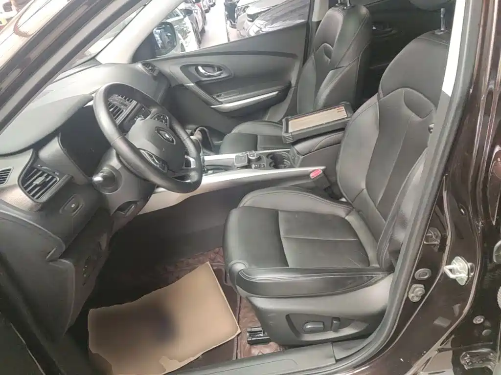 Renault Kadjar — миниатюра 15