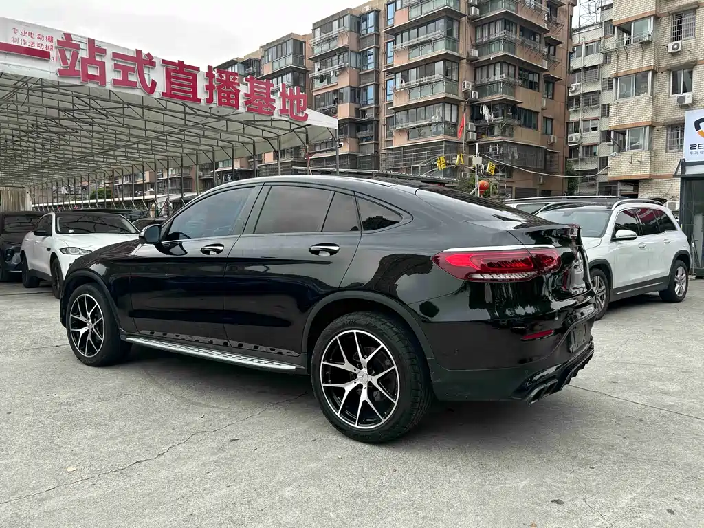 Mercedes-Benz GLC 2019 GLC 300 4MATIC SUV
