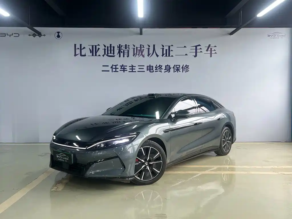 BYD Хань Ли