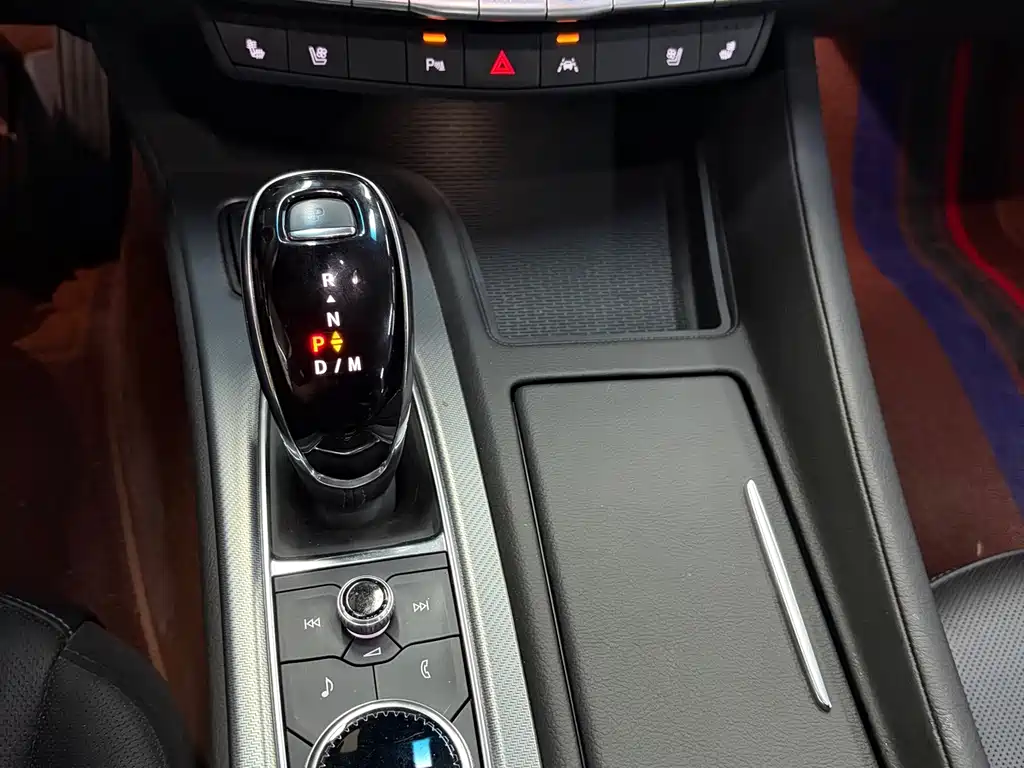 Cadillac CT5 — миниатюра 18