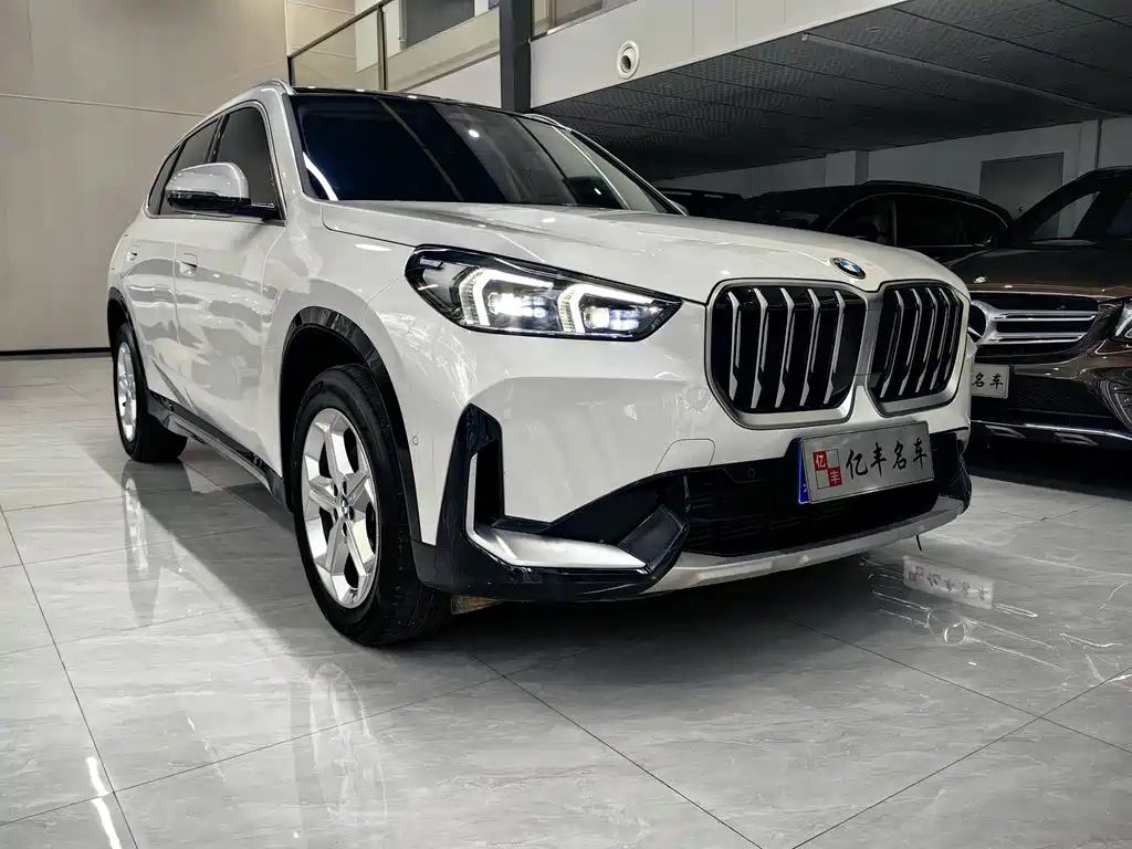 BMW X1 — миниатюра 3