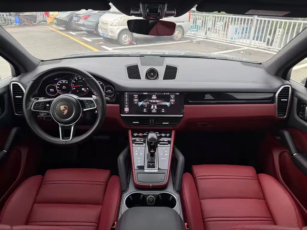 Porsche Cayenne 2018 Cayenne 3.0T