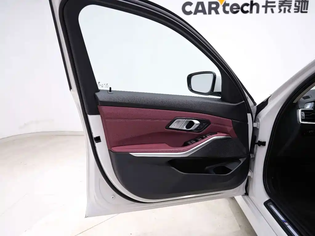 BMW 3 Series — миниатюра 24