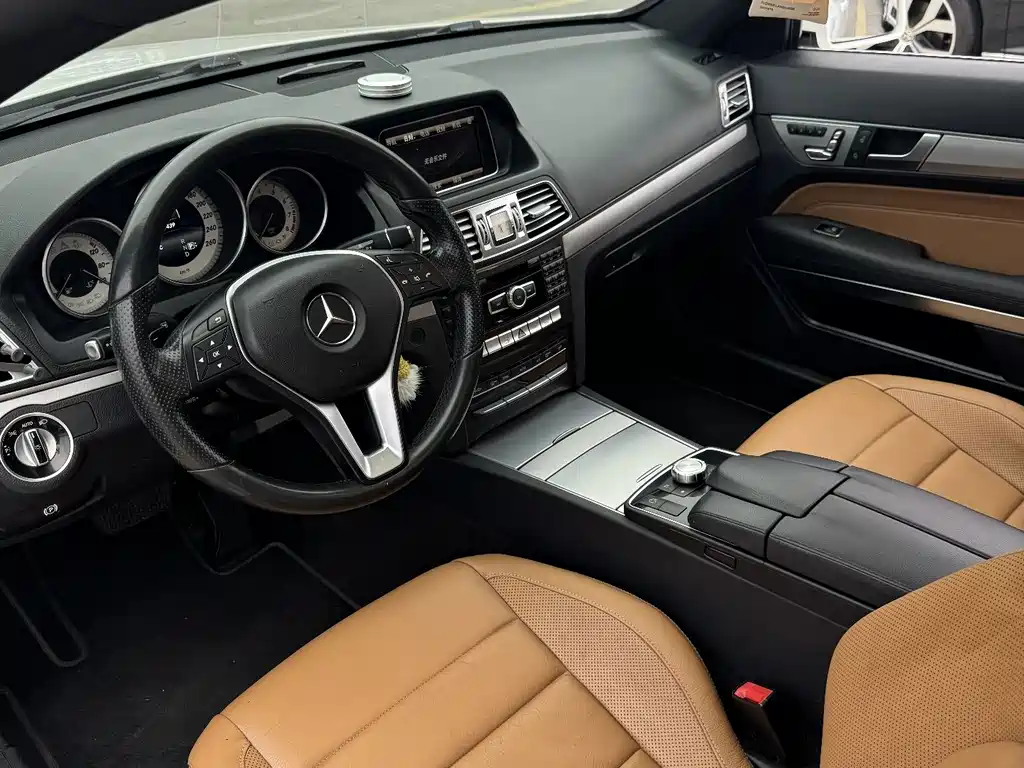 Mercedes-Benz E-Class (Import) — миниатюра 5