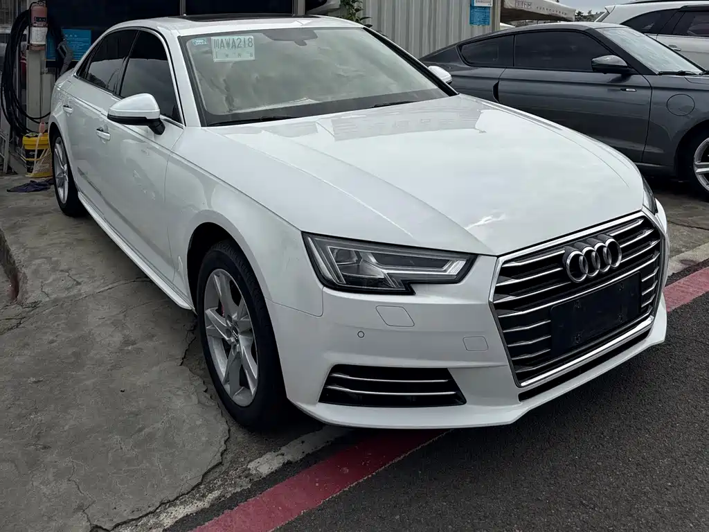 Audi A4L 2018 30 40 TFSI