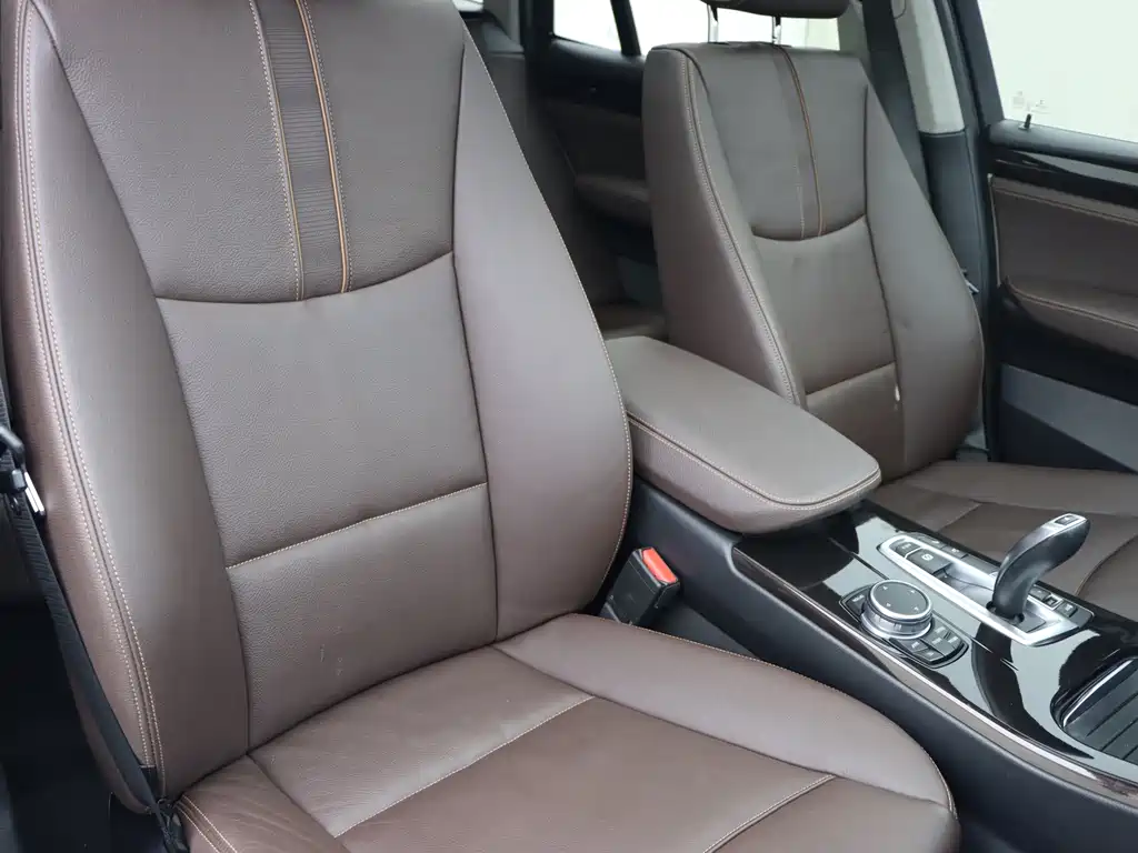 BMW X3 (Import) — миниатюра 10