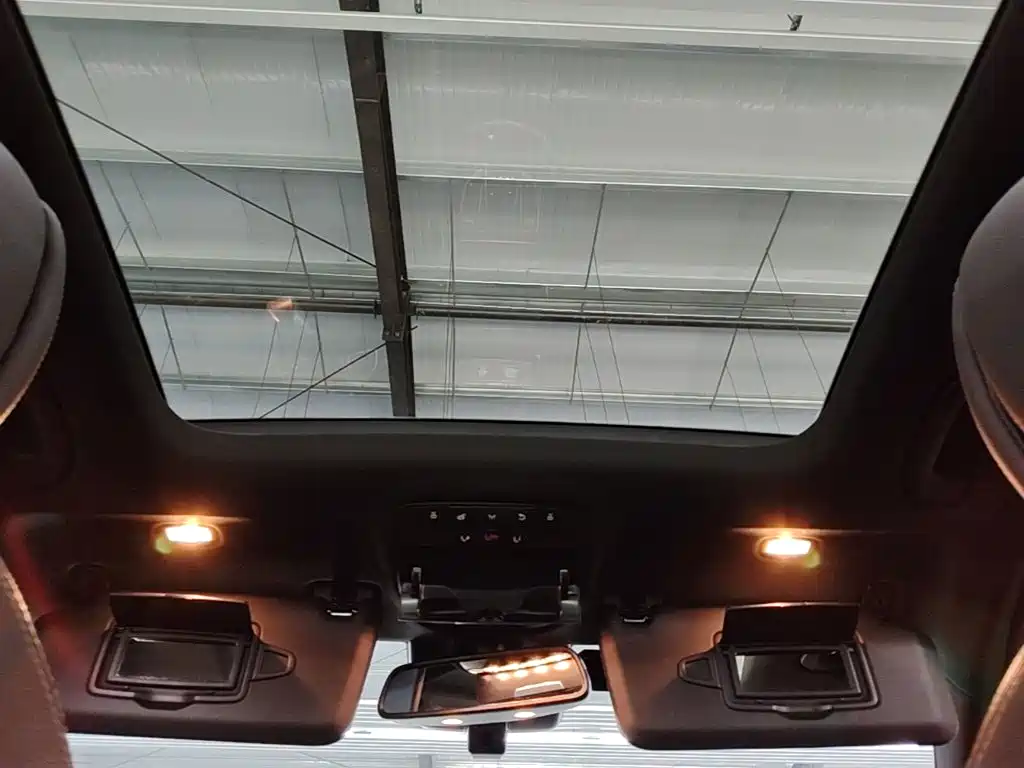 Mercedes-Benz GLC — миниатюра 18