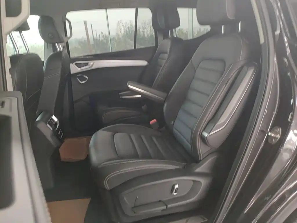 Volkswagen Talagon — миниатюра 17