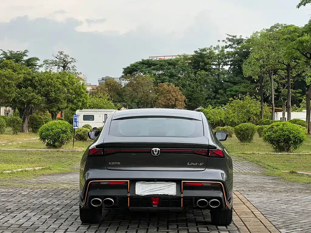 Changan UNI-V — миниатюра 17