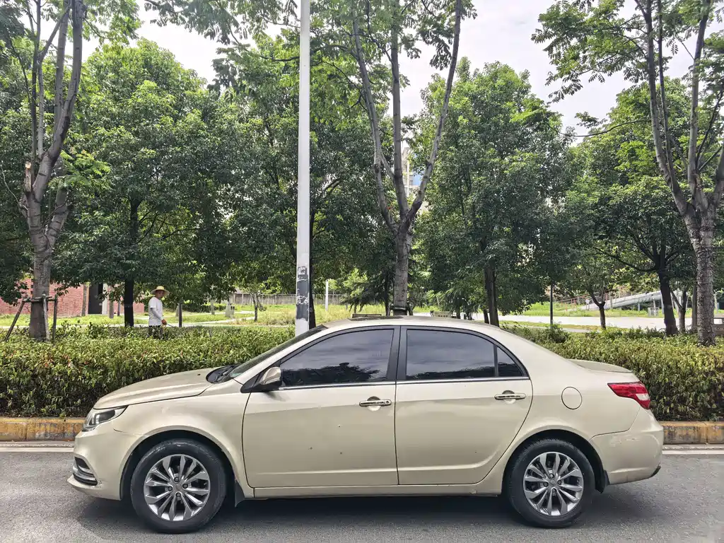Geely Vision — миниатюра 10