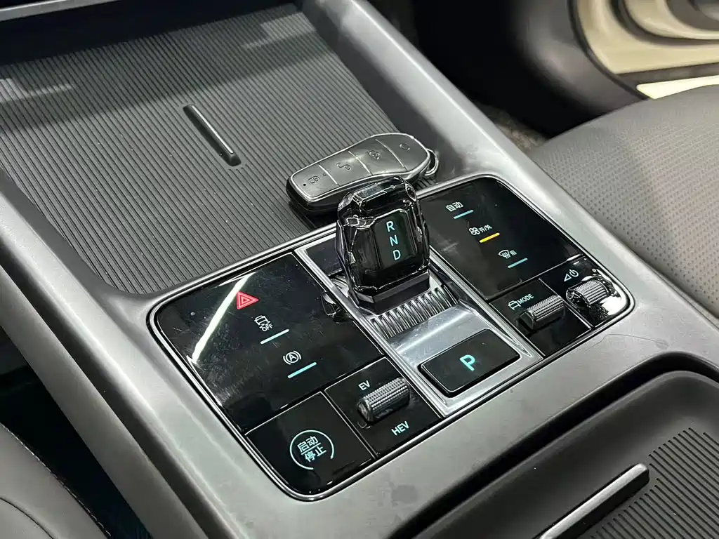 BYD Seal 07 DM-i — миниатюра 15