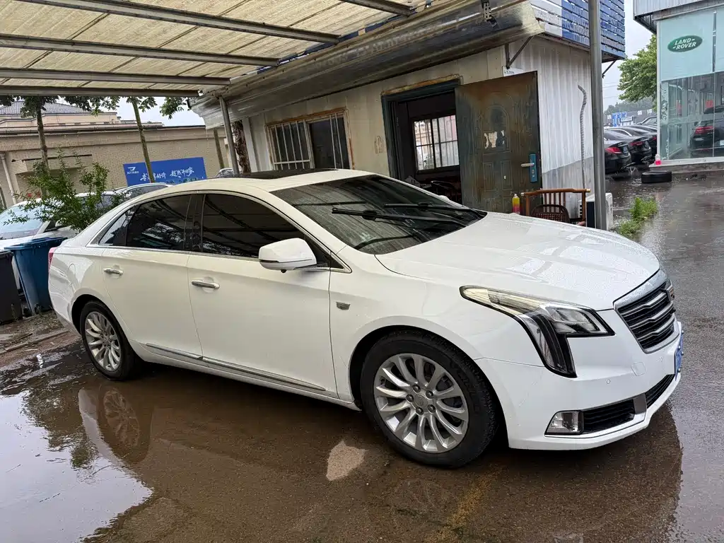 Cadillac XTS 2018 28T Elite