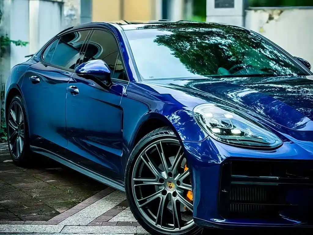 Porsche Panamera — миниатюра 3