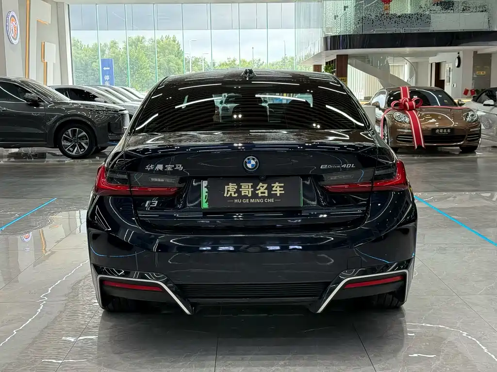 BMW i3 — миниатюра 8